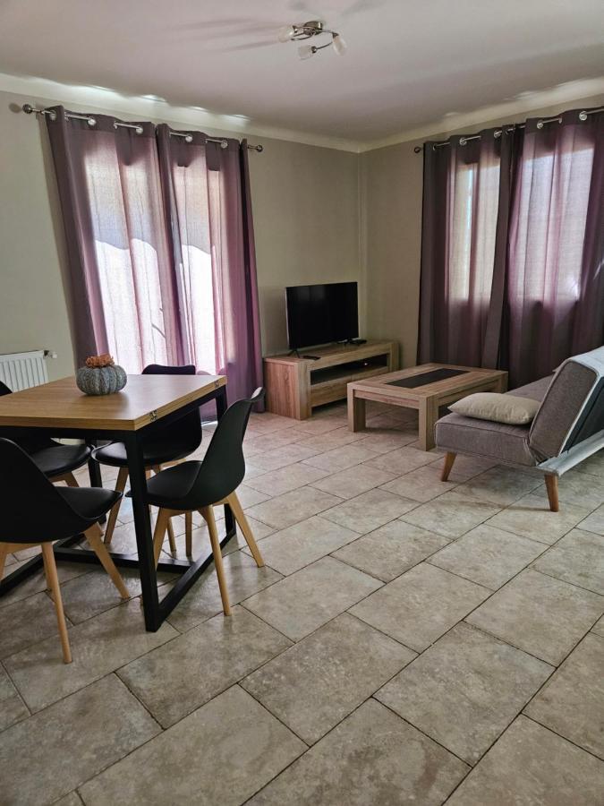 La Citadelle Villa Ньон Екстериор снимка